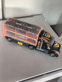 Camion pista per macchinine
