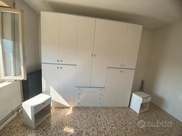 armadio con como e scrivania