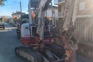 Takeuchi TB 230