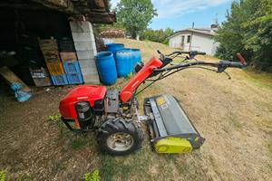 barbieri 13 hp diesel con trincia 