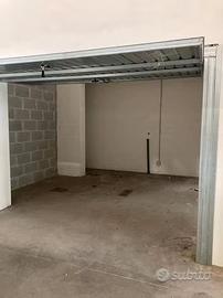 Garage 20 mq in Via Dolcetta, Sassari