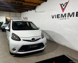 TOYOTA Aygo 1.0 12V VVT-i 5p.Cool Soda Conn.MMT