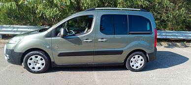 Peugeot Partner trasporto disabili