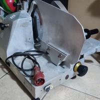 Affettatrice professionale Sirman 380v