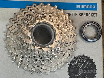 pacco pignoni cassetta Ultegra 11v 11/30