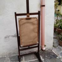 Vecchio cavalletto per tele vintage