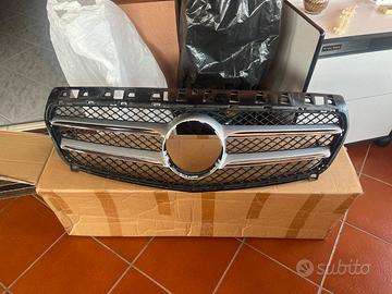 Mascherina + logo Mercedes classe A200 W176