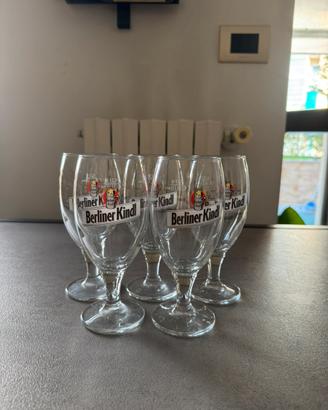 5 bicchieri birra