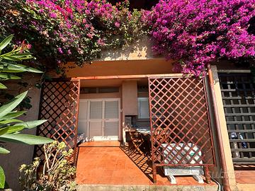 SARDEGNA-PALAU -4 posti 2 piscine BBQ ARIA COND