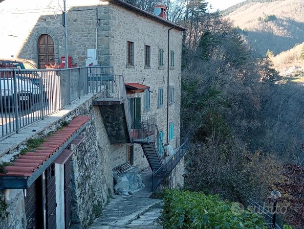 Vendita CASA in PIETRA a 3 km da CAMALDOLI