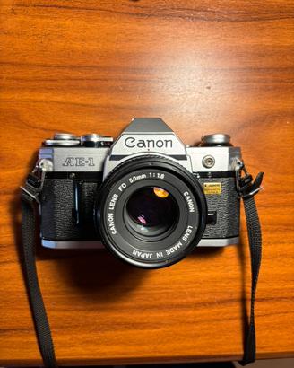 Canon AE-1 + obiettivo Canon FD 50mm f/1.8