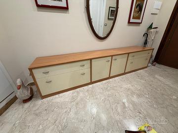 Mobile / credenza lunga moderna Legno e Crema