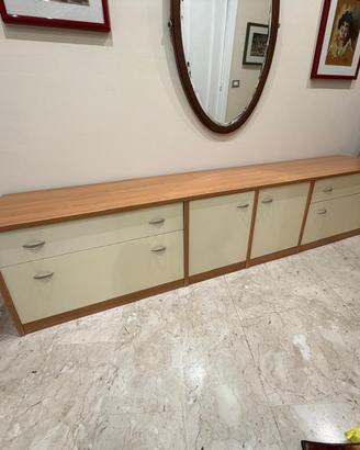 Mobile / credenza lunga moderna Legno e Crema