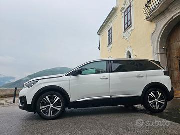 PEUGEOT 5008 5+2p full 66000km