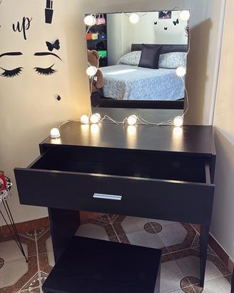 Toeletta trucco con luci e sgabello