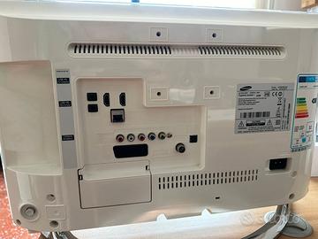 TV SAMSUNG 22 UE22H5610AY