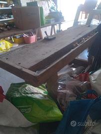 Antico Banco da Falegname. 