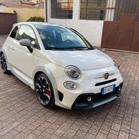 Abarth 70th 285 cv