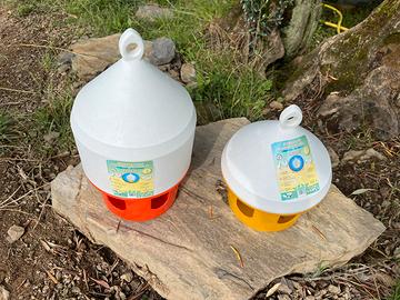 Mangiatoie polli e piccioni