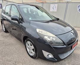 Renault Scenic X-MOD 1.9 dCi 130CV NUOVA 7 POSTI