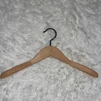 Lotto di grucce vari formati