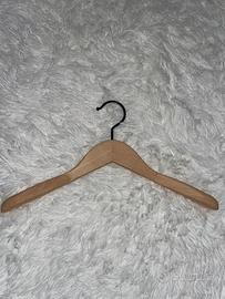 Lotto di grucce vari formati