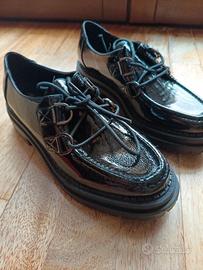 scarpe nuove in scatola originale