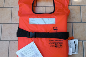 Giubbotto di salvataggio