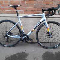 Cinelli Superstar Ultegra disc 11v tg.L