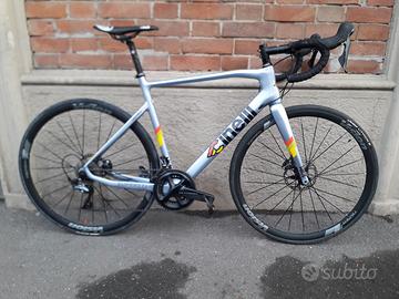 Cinelli Superstar Ultegra disc 11v tg.L