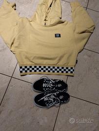 Vans scarpe e felpa 