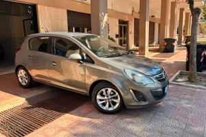 Opel Corsa 1.2 5 porte perfetta -2014