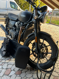 Triumph Street Twin