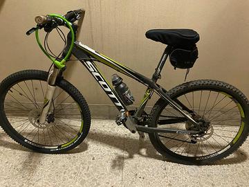 Bicicletta Mountain Bike Scott