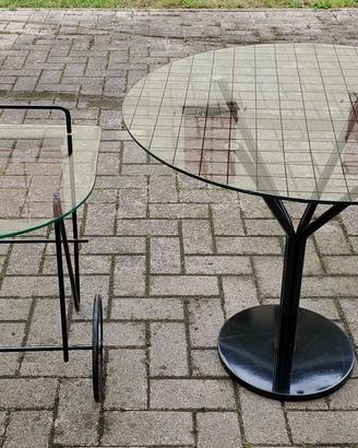 Tavolo tondo da salotto e carrello bar mobile