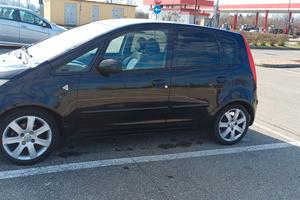 Colt Mitsubishi 5 porte benzina e GPL