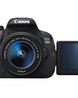 EOS 700D + Canon EF 18-55