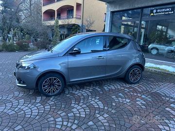 Lancia Ypsilon 1.0 FireFly 5 porte S&S Hybrid Gold