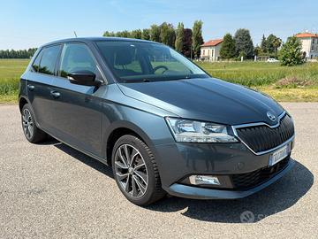 Skoda Fabia 2019 - unicoproprietario-carplay-camer