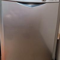 lavastoviglie indesit
