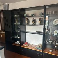 Credenza in legno laccato