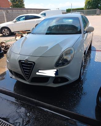 alfa romeo giulietta
