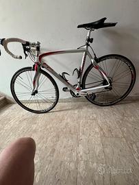 Bici da corsa Pinarello