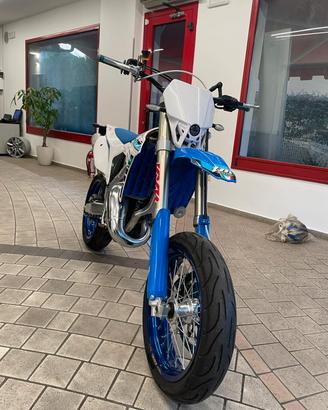 Tm 125 SMR FI