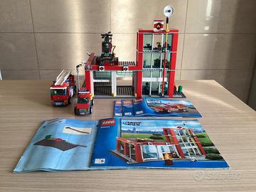 LEGO CITY 60004 caserma dei pompieri