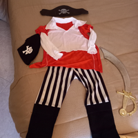 Vestito di carnevale il pirata