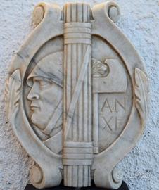 Cimelio Stemma fascista fascio littorio Duce marmo