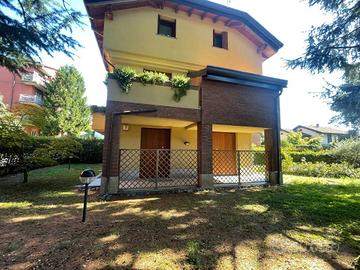 Appartamento di 167 m² con 3 locali e box auto dop