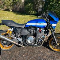Yamaha XJR 1300