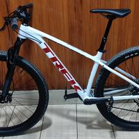 MTB Trek X-Caliber 8 con Telescopico e documenti 